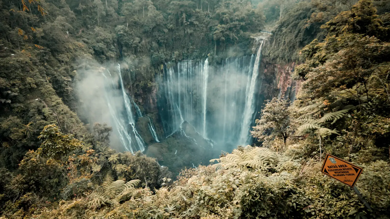 Tumpak Sewu 3D2N